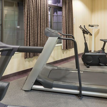 Holiday Inn Express Greensburg By Ihg Esterno foto
