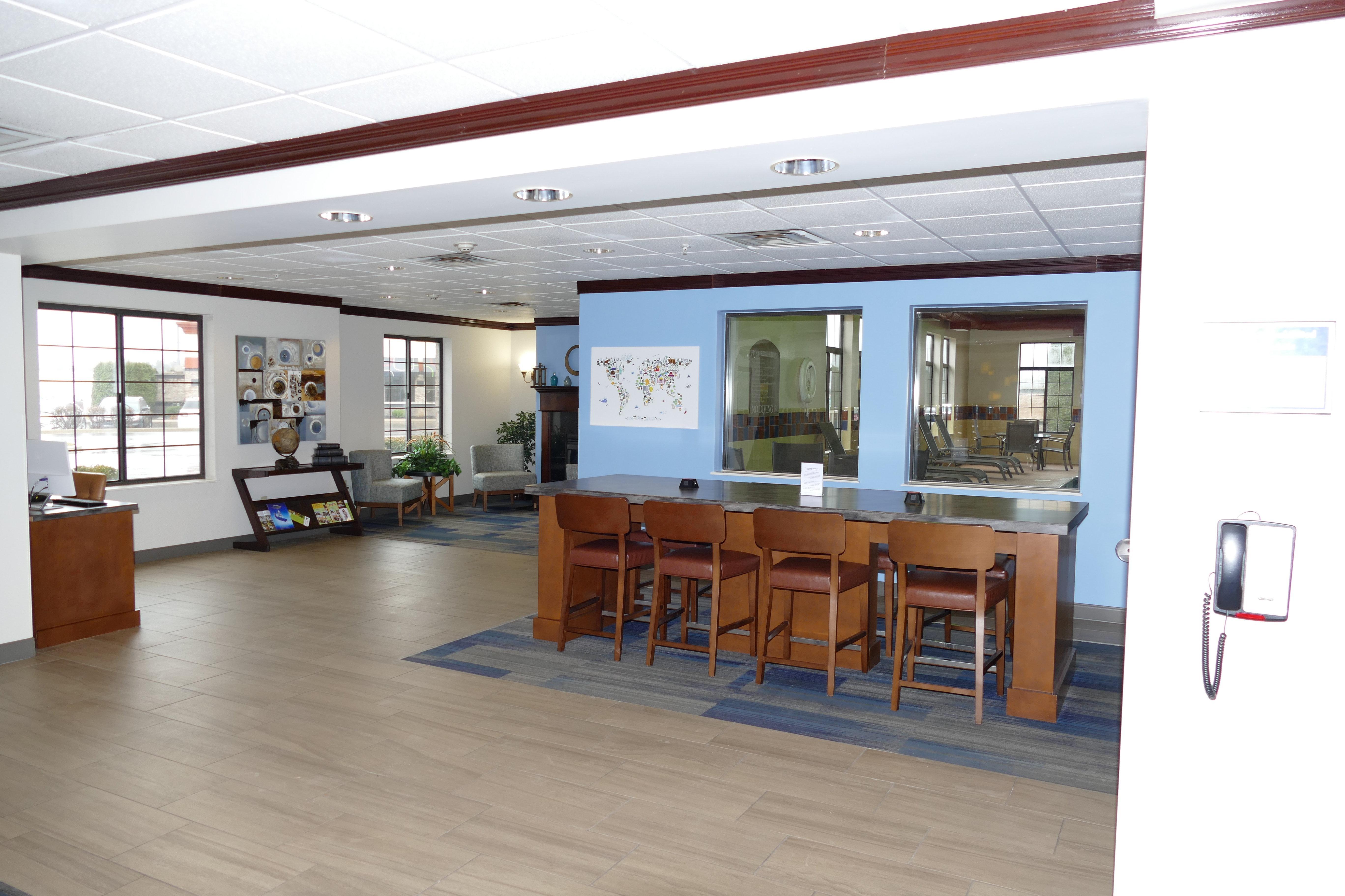 Holiday Inn Express Greensburg By Ihg Esterno foto